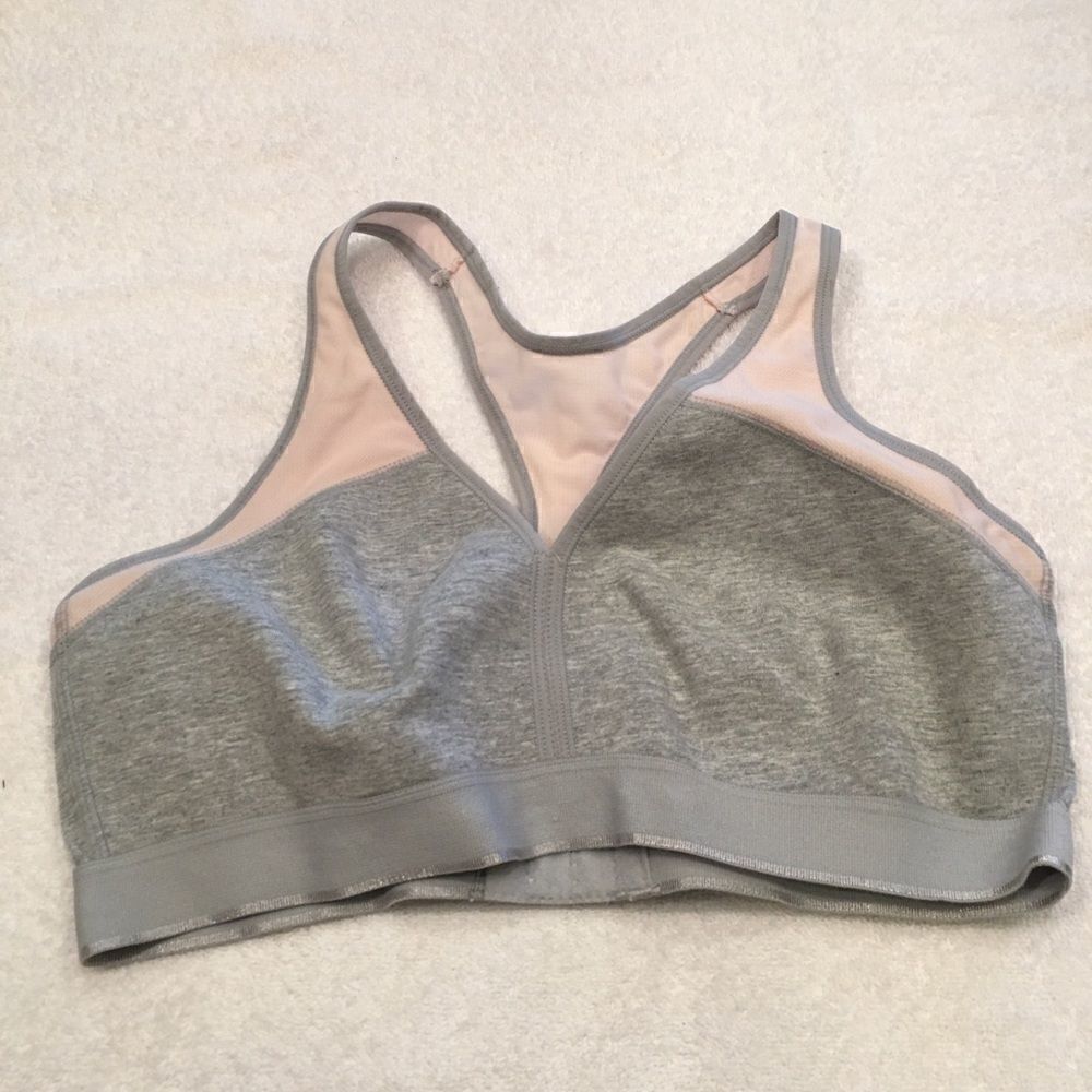 Danskin Now gray pink athletic bra 36 stretch hook